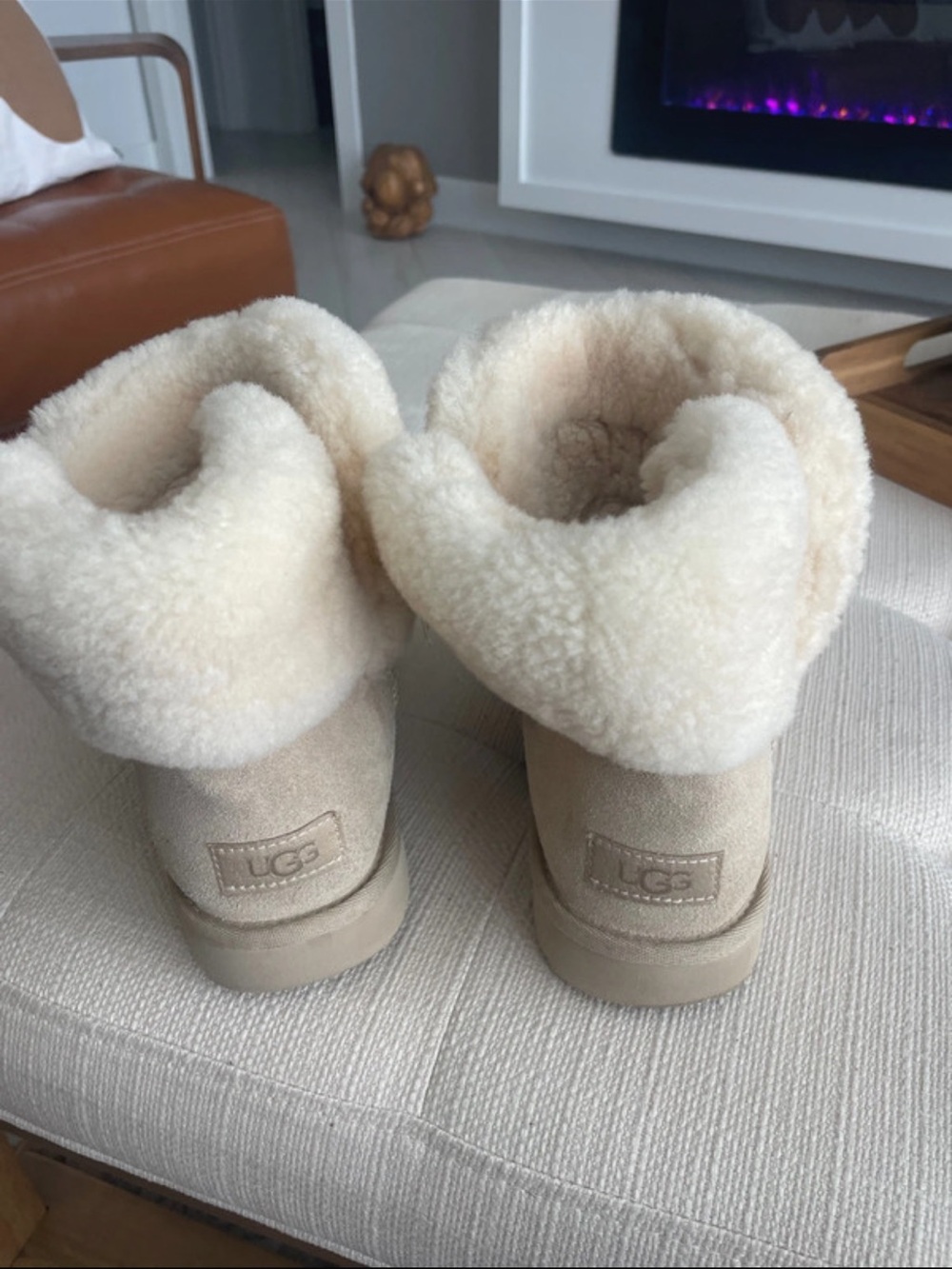 UGG Short Shearling Winter Boots - Cream